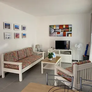 apartamento-delia-castillo.hotelsfuerteventura.org/